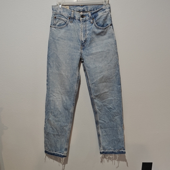 Levi's Premium Jeans Straight Leg Distressed Women's Size 24 Light Wash Cotton - Picture 2 of 10